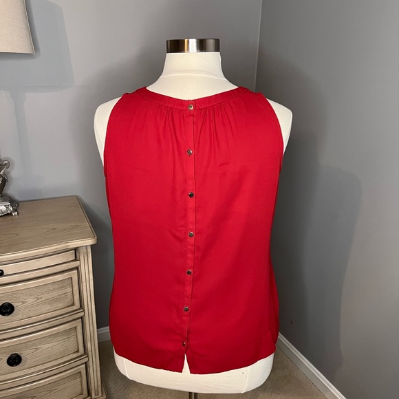 New York & Company Sleeveless Button-Back Blouse Size XL - Picture 3 of 6